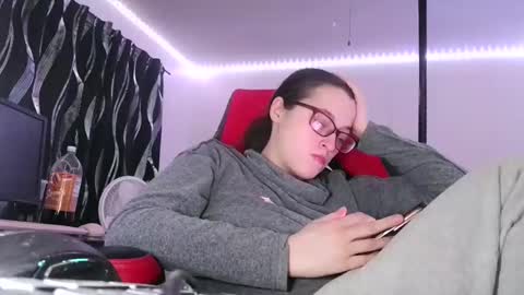 bambiboo8113 online show from February 22, 1:55 am