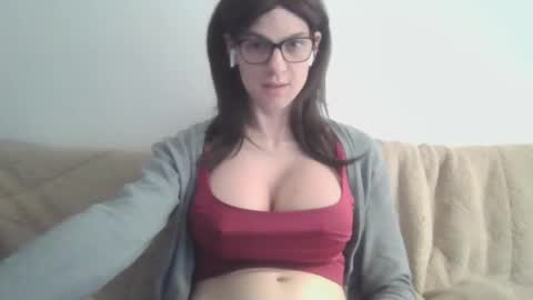 Snapshot of bambilovets1 chatting on May 2, 2:22 pm Bambi online show from May 2, 2:22 pm