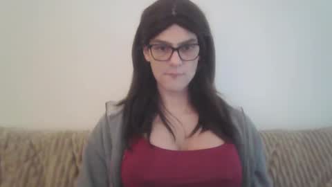 Snapshot of bambilovets1 chatting on May 25, 6:36 pm Bambi online show from May 25, 6:36 pm