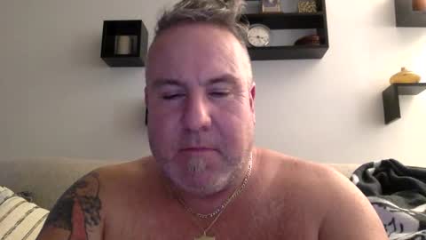 banana5289 online show from February 3, 8:24 pm