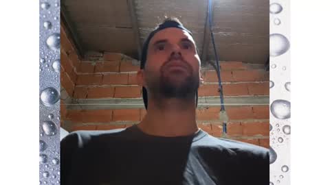 Snapshot of banana_argen_15 chatting on December 14, 1:39 am Ezequiel online show from December 14, 1:39 am