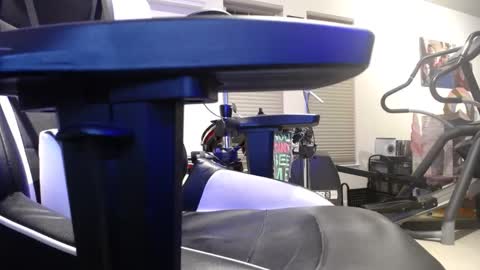 Snapshot of baneisher chatting on January 17, 7:51 am Baneisher online show from January 17, 7:51 am