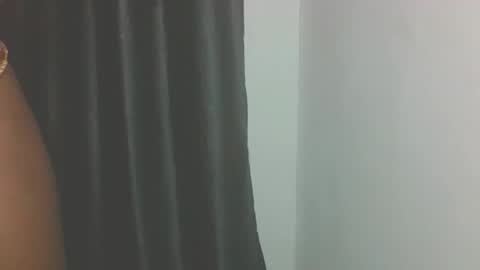 banging_body online show from September 30, 7:13 am