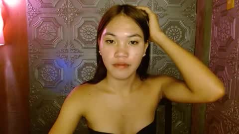 baninay810654 online show from October 17, 10:45 pm