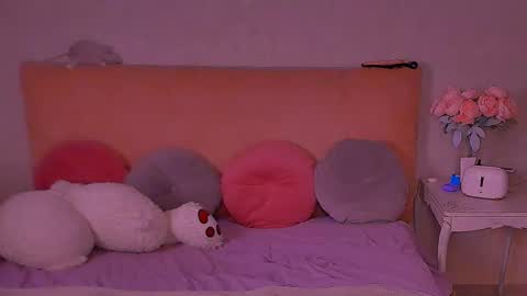 Barbie Kim online show from March 2, 3:34 am