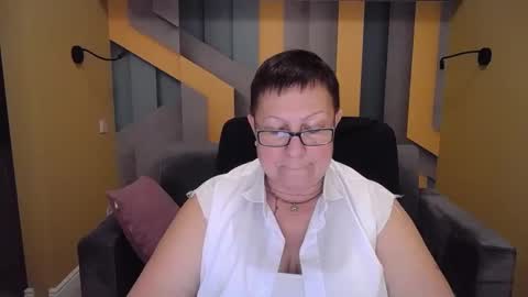 barbaraturners online show from December 8, 9:52 pm