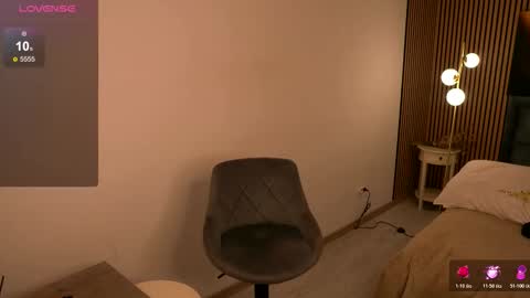 Snapshot of barbaraxoxox chatting on March 3, 5:57 am barbaraxoxox online show from March 3, 5:57 am