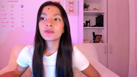 Snapshot of barbie_brunette3 chatting on October 19, 5:19 am independet model online show from October 19, 5:19 am