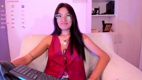 Snapshot of barbie_brunette3 chatting on October 25, 4:53 am independet model online show from October 25, 4:53 am