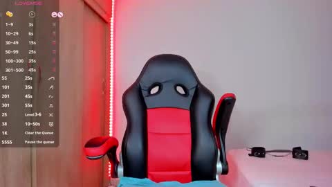 Nicolle  online show from March 8, 2:04 am