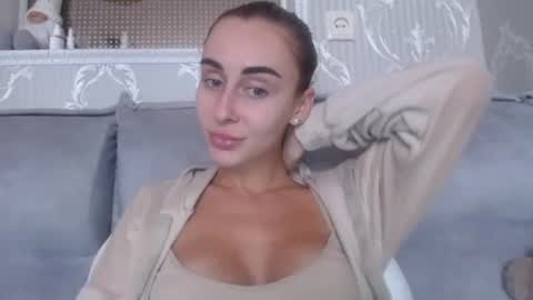 Kate online show from September 22, 9:11 am