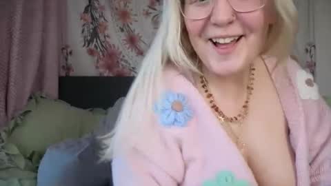 barbiegirl966 online show from November 11, 9:42 am