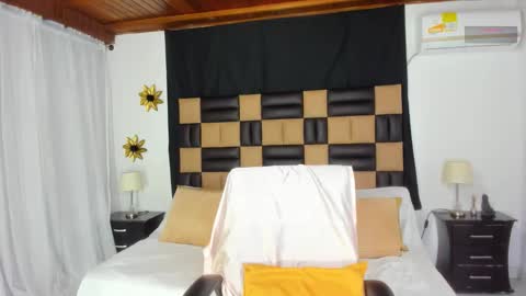 Snapshot of barbiekano chatting on October 4, 12:30 am barbiekano online show from October 4, 12:30 am