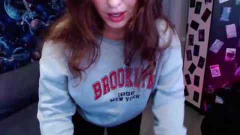 barbiepie online show from October 15, 5:40 am