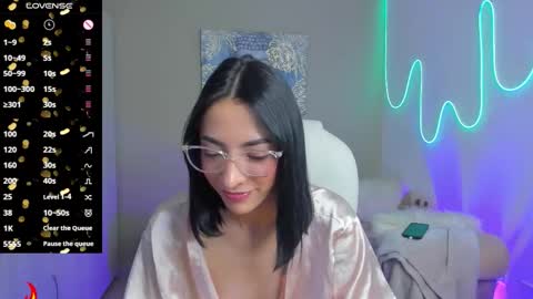 Barbie Scot online show from November 8, 9:35 pm