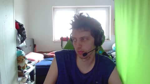 Snapshot of barca200 chatting on October 22, 9:42 am barca200 online show from October 22, 9:42 am