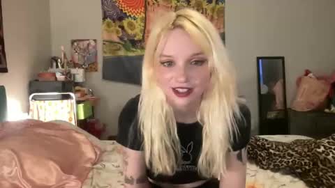 Bardot Eyed online show from December 2, 8:37 pm