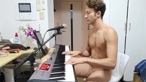 BareBritPianist online show from October 31, 8:37 am