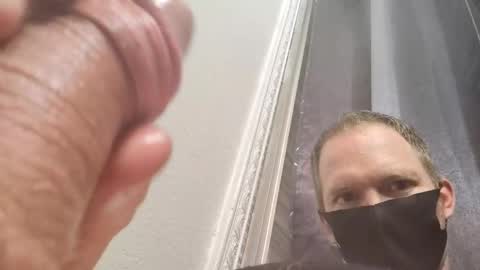 Snapshot of barniemay chatting on October 8, 10:02 am barniemay online show from October 8, 10:02 am