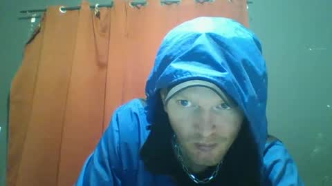 Snapshot of barniemay1 chatting on December 6, 8:48 am barniemay1 online show from December 6, 8:48 am