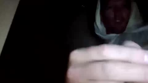 Snapshot of barniemay1 chatting on January 1, 2:09 am barniemay1 online show from January 1, 2:09 am