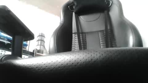 basskep online show from April 21, 8:31 am