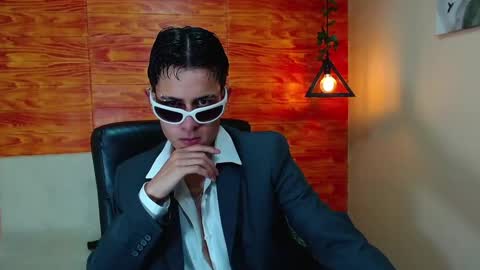 Snapshot of bastiaan_28 chatting on March 6, 3:02 am Bastian online show from March 6, 3:02 am