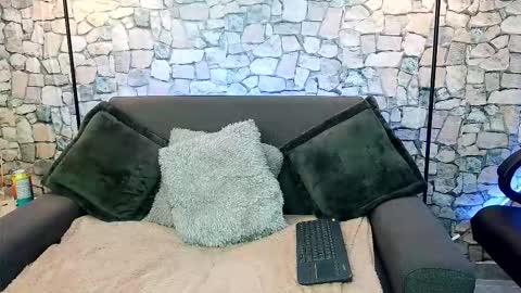 Snapshot of bastiaan_28 chatting on November 21, 4:55 am Bastian online show from November 21, 4:55 am