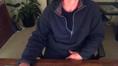 Snapshot of batebro13 chatting on March 2, 12:01 pm BateBro13 online show from March 2, 12:01 pm