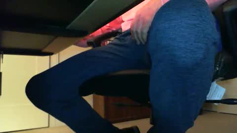 Snapshot of batebro13 chatting on November 23, 1:55 pm BateBro13 online show from November 23, 1:55 pm