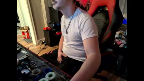 baterboy8687 online show from February 16, 3:16 pm