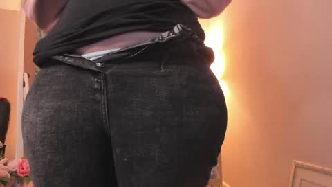 battymoll online show from February 2, 11:21 pm