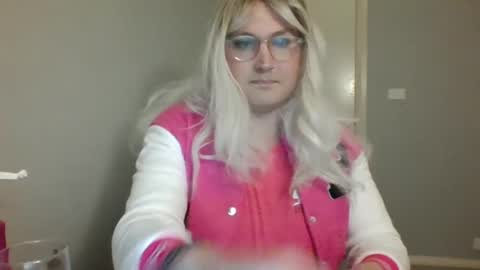 BjBambi online show from February 14, 3:36 pm