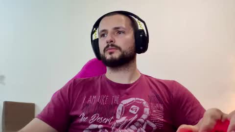 Snapshot of baxxline chatting on November 21, 11:03 pm Baxxline online show from November 21, 11:03 pm