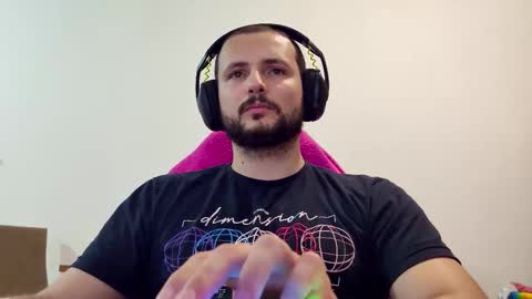 Snapshot of baxxline chatting on November 26, 11:28 pm Baxxline online show from November 26, 11:28 pm