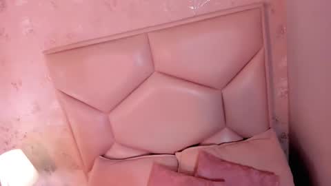 bay_cooper online show from March 3, 11:38 am