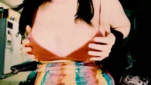 Snapshot of baztobias1 chatting on September 24, 6:33 pm Brynn Vixen online show from September 24, 6:33 pm