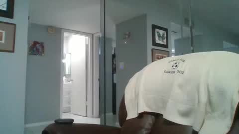 Snapshot of bbb1952 chatting on November 20, 5:12 pm Single Grandpa in Florida. Love to C2C and have Fun Privately online show from November 20, 5:12 pm