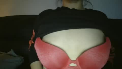 Snapshot of bbbaby03 chatting on December 16, 6:51 am bbbaby03 online show from December 16, 6:51 am