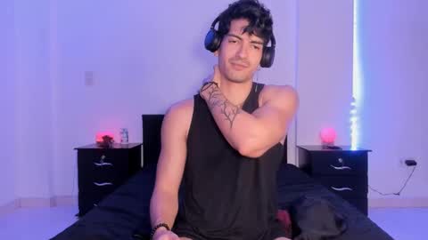 Valentino online show from January 15, 1:34 am