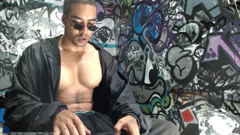 Snapshot of bbc_monster1 chatting on January 31, 11:35 pm Justin online show from January 31, 11:35 pm