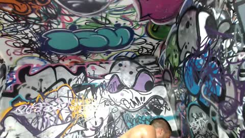 Snapshot of bbc_monster1 chatting on February 27, 1:05 am Justin online show from February 27, 1:05 am