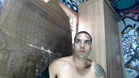 Snapshot of bbc_monster1 chatting on September 12, 9:04 pm Justin online show from September 12, 9:04 pm