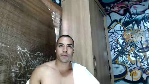 Snapshot of bbc_monster1 chatting on September 17, 10:00 pm Justin online show from September 17, 10:00 pm