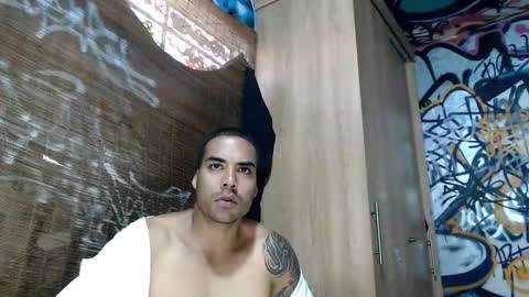 Snapshot of bbc_monster1 chatting on November 29, 2:09 pm Justin online show from November 29, 2:09 pm