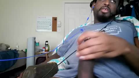 Snapshot of bbc_rocker chatting on March 4, 4:30 pm rocker n queen online show from March 4, 4:30 pm