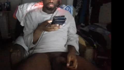 Snapshot of bbc_rocker chatting on October 19, 11:44 am rocker n queen online show from October 19, 11:44 am