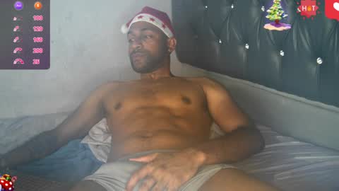 Snapshot of bbcblackhot33 chatting on December 21, 3:14 am john online show from December 21, 3:14 am