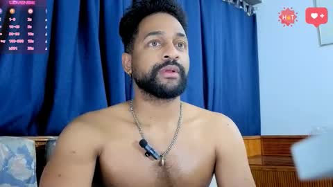 Snapshot of bbcblackhot33 chatting on November 26, 4:13 am john online show from November 26, 4:13 am