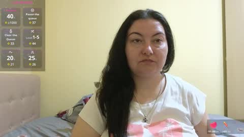 Snapshot of bbw_milf_4u chatting on February 28, 11:36 am Emma online show from February 28, 11:36 am